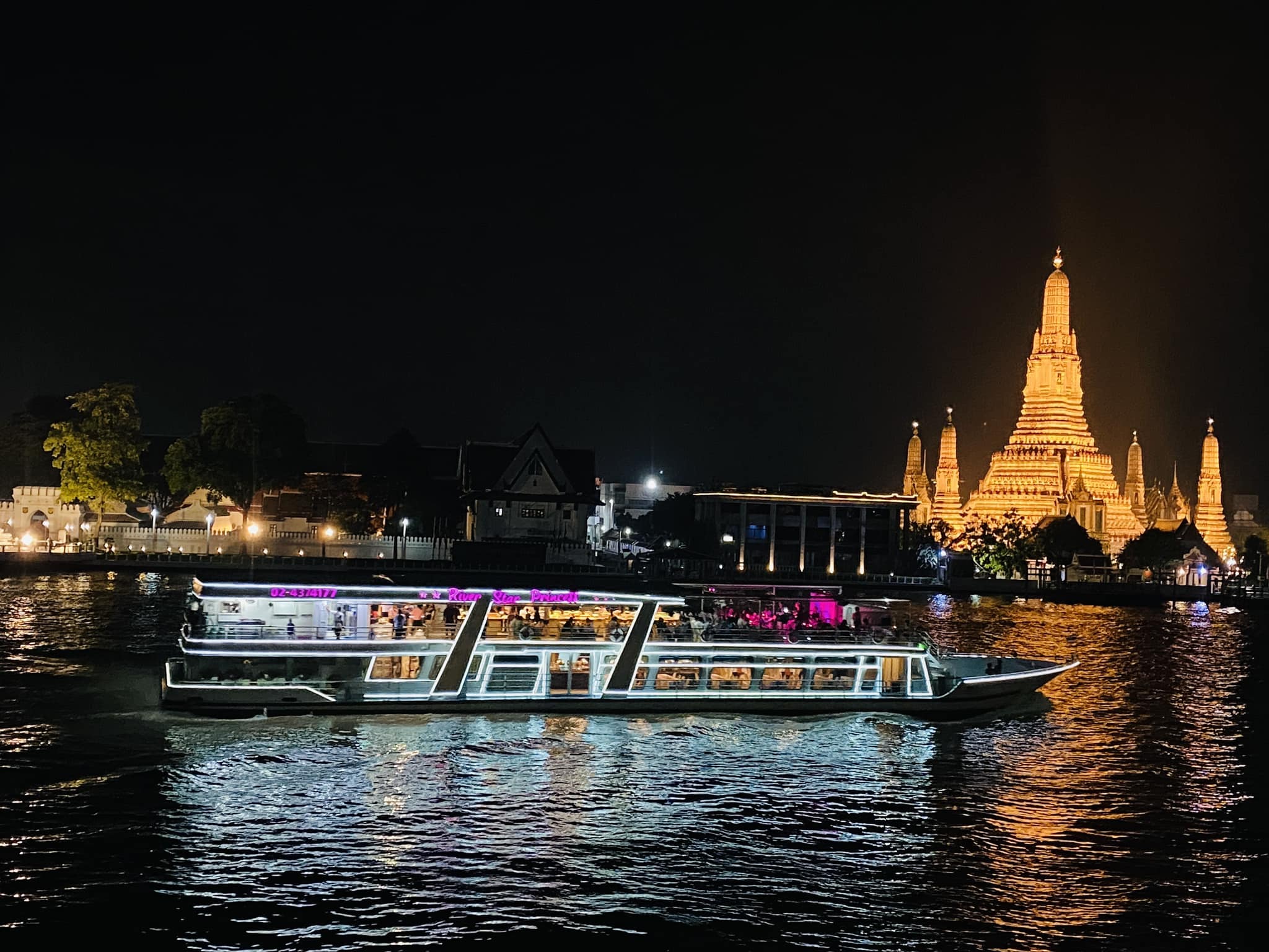 ดินเนอร์เจ้าพระยา River Star Princess Cruise (โปรแกรม Amazing Dinner Cruise) Free!! Mini Birthday Cake