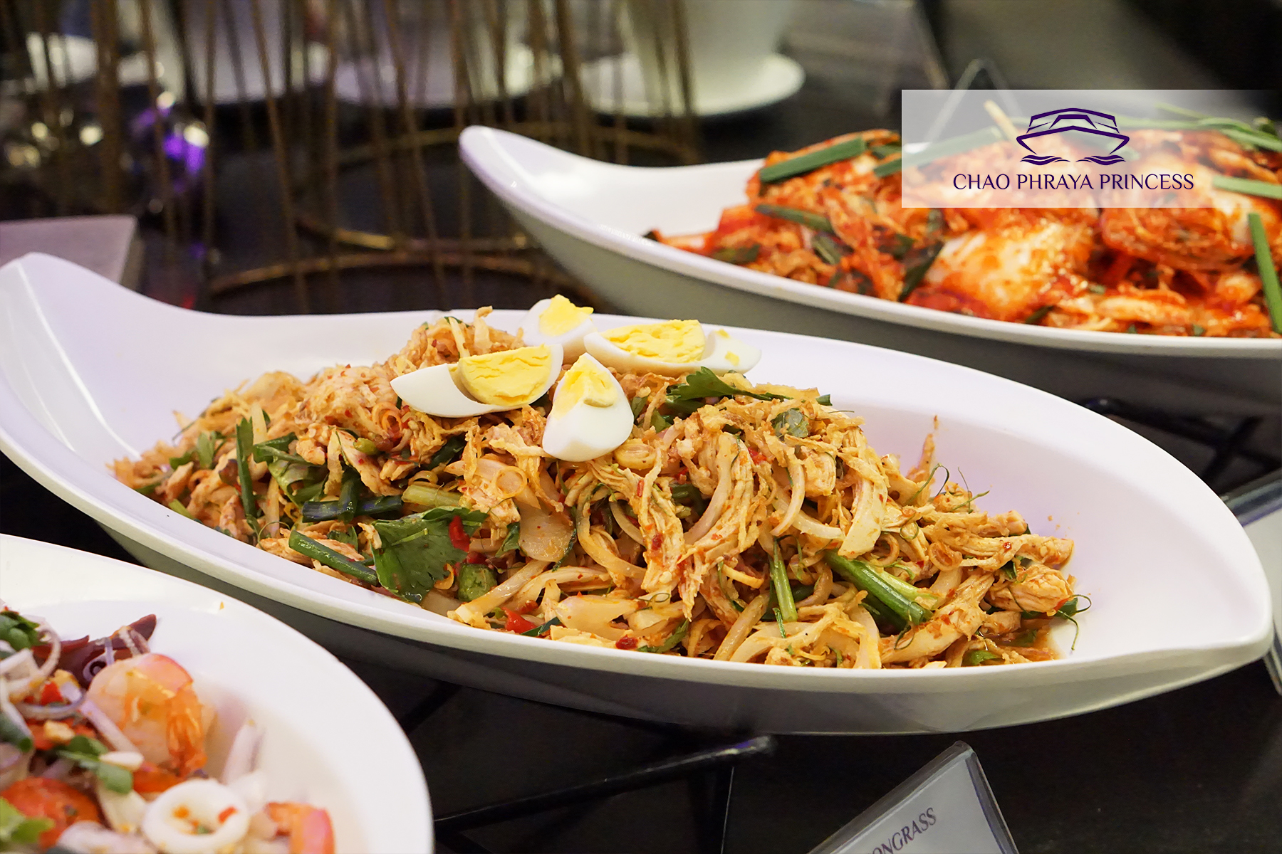 Dinner: เจ้าพระยา ChaophrayaPrincess Cruise (โปรแกรม Dinner Cruise)-ICON SIAM /ASIATIQUE Pier