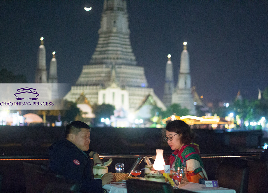Dinner: เจ้าพระยา ChaophrayaPrincess Cruise (โปรแกรม Dinner Cruise)-ICON SIAM /ASIATIQUE Pier