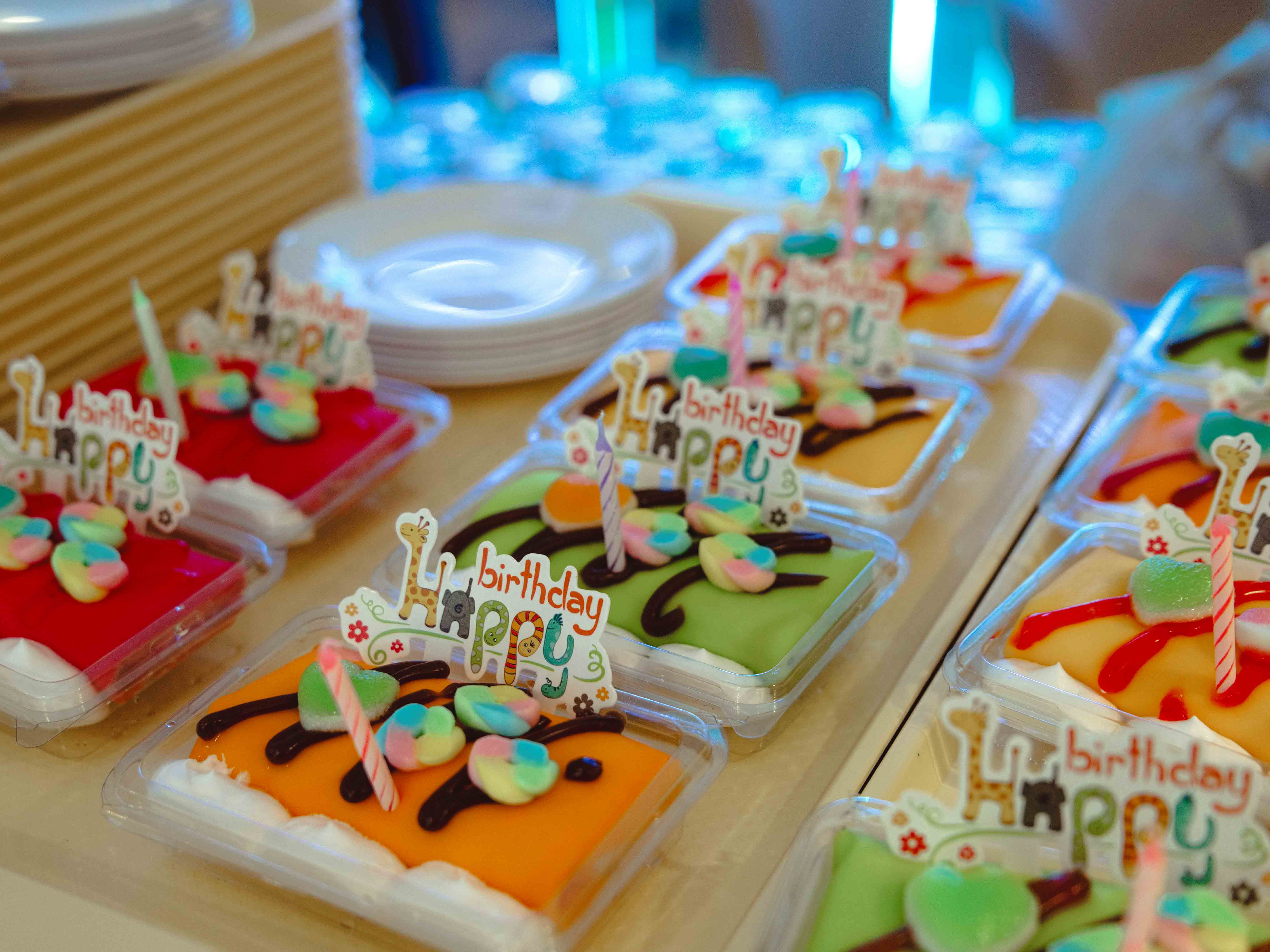 Dinner: เจ้าพระยา Royal Princess Cruise  Free!! Birthday Cake