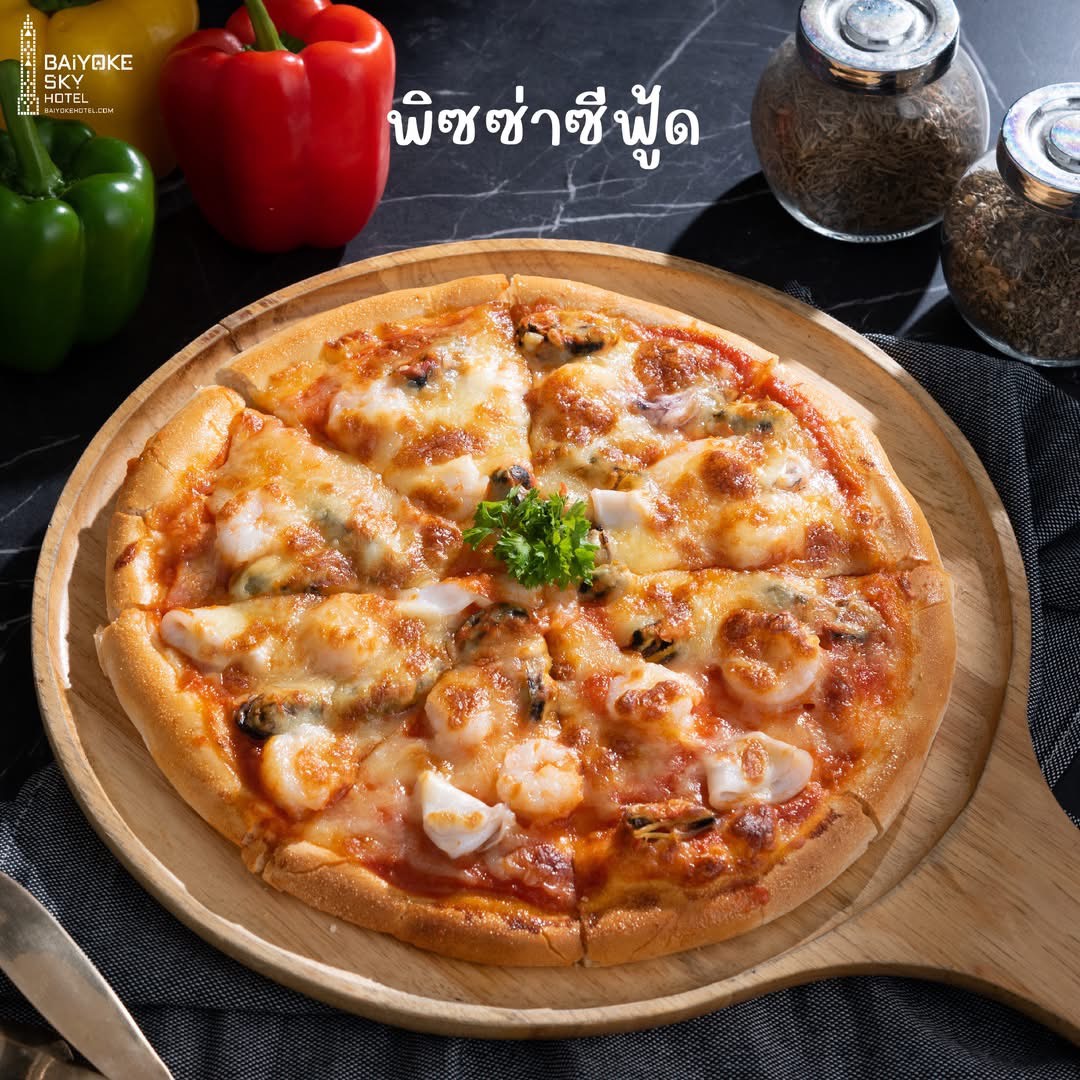 Dinner: ตึกใบหยกสกาย Bangkok Sky Restaurant ชั้น 76 และ 78 – Grilled Steak & Seafood Buffet บุฟเฟ่ต์ 2 ชม.