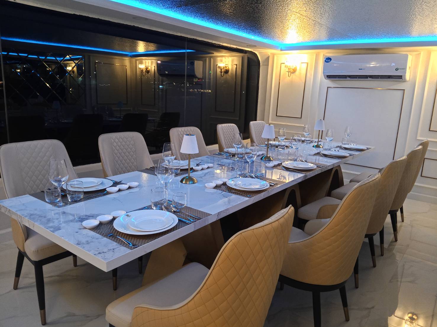 Countdown: วันปีใหม่ เคานท์ดาวน์!! Noah Cruise (โปรแกรม Celebrate New Year Eve 2026 Dinner Cruise) วันพุธ ที่ 31 ธันวาคม 2568