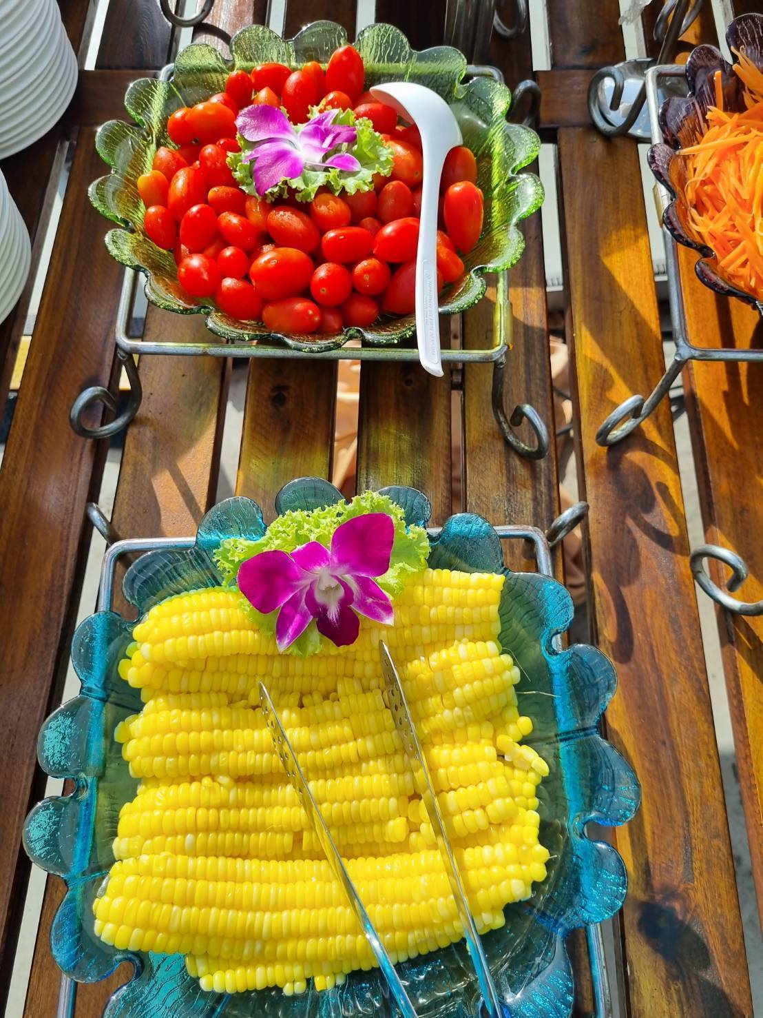 Dinner: เจ้าพระยา White Orchid River Cruise Promotion!! มา 4 จ่าย 3 Free Flow เบียร์สด!!