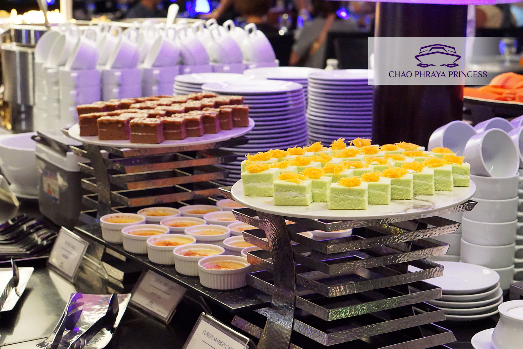 Dinner: เจ้าพระยา ChaophrayaPrincess Cruise (โปรแกรม Dinner Cruise)-ICON SIAM /ASIATIQUE Pier