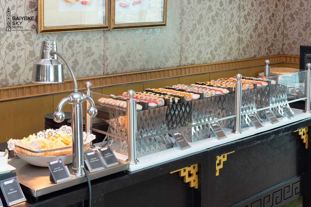 Dinner: ตึกใบหยกสกาย Stella Palace Restaurant ชั้น 79 – Premium Chinese Grill + Steak Buffet บุฟเฟ่ต์ 2 ชม.