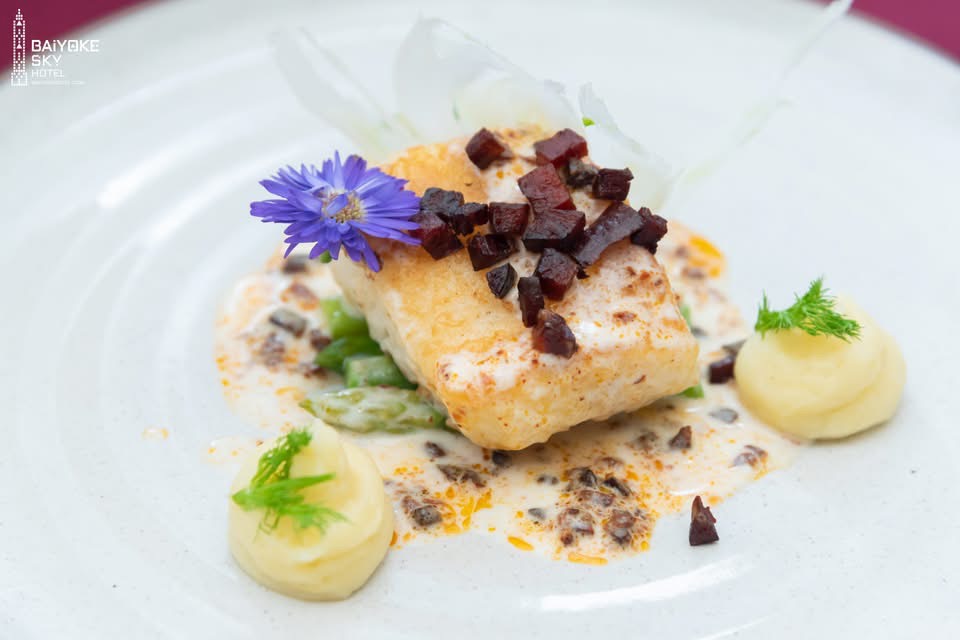 Dinner: วันวาเลนไทน์!! ตึกใบหยกสกาย Outdoor Sky Box ชั้น 81 – Special Menu & International Premium Buffet บุฟเฟ่ต์ไม่จำกัดเวลา วันเสาร์ ที่ 14 กุมภาพันธ์ 2569