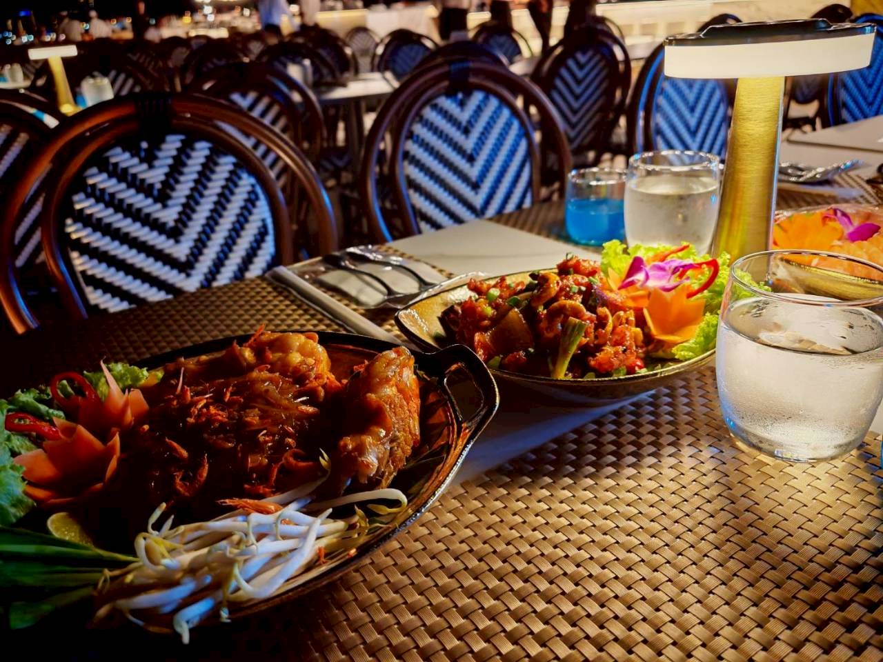 Twilight: วันปีใหม่ Noah Cruise (โปรแกรม Celebrate New Year Eve 2026 Dinner Cruise) วันพุธ ที่ 31 ธันวาคม 2568