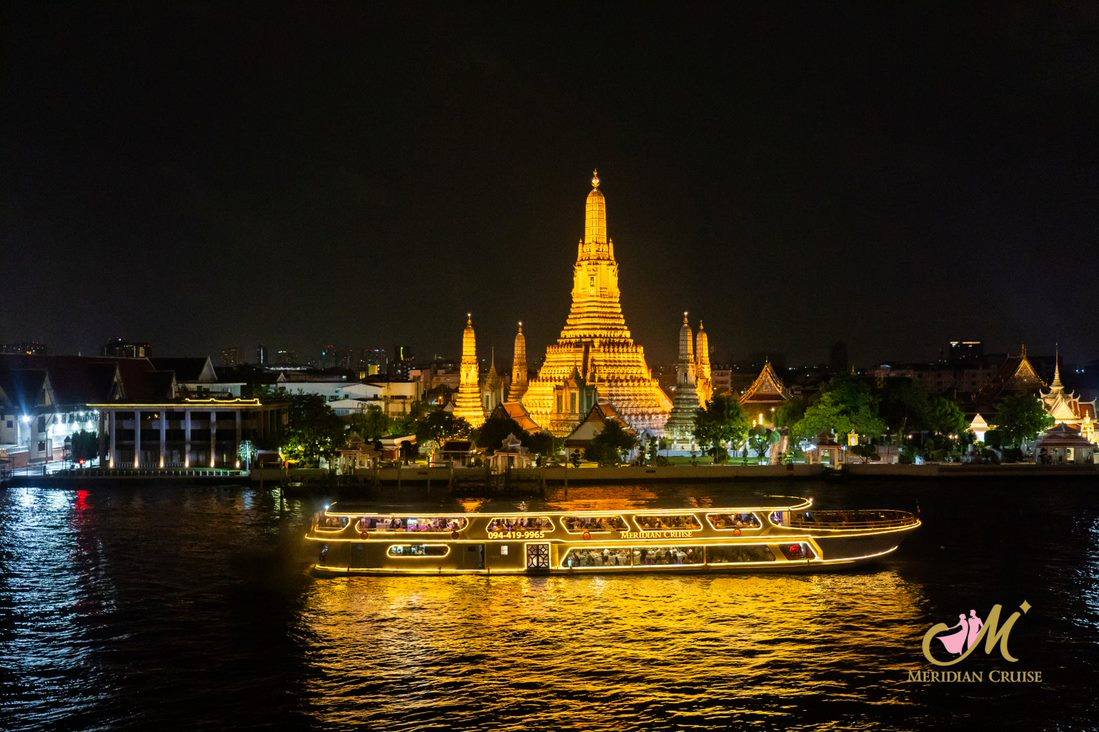 Twilight: วันปีใหม่ Meridian Cruise I(โปรแกรม Celebrate New Year Eve 2026 Dinner Cruise) วันพุธ ที่ 31 ธันวาคม 2568