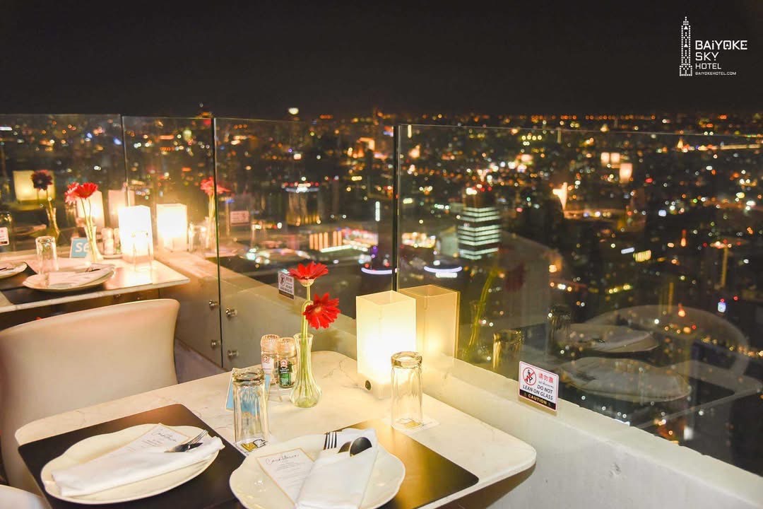 Dinner: วันวาเลนไทน์!! ตึกใบหยกสกาย Outdoor Sky Box ชั้น 81 – Special Menu & International Premium Buffet บุฟเฟ่ต์ไม่จำกัดเวลา วันเสาร์ ที่ 14 กุมภาพันธ์ 2569