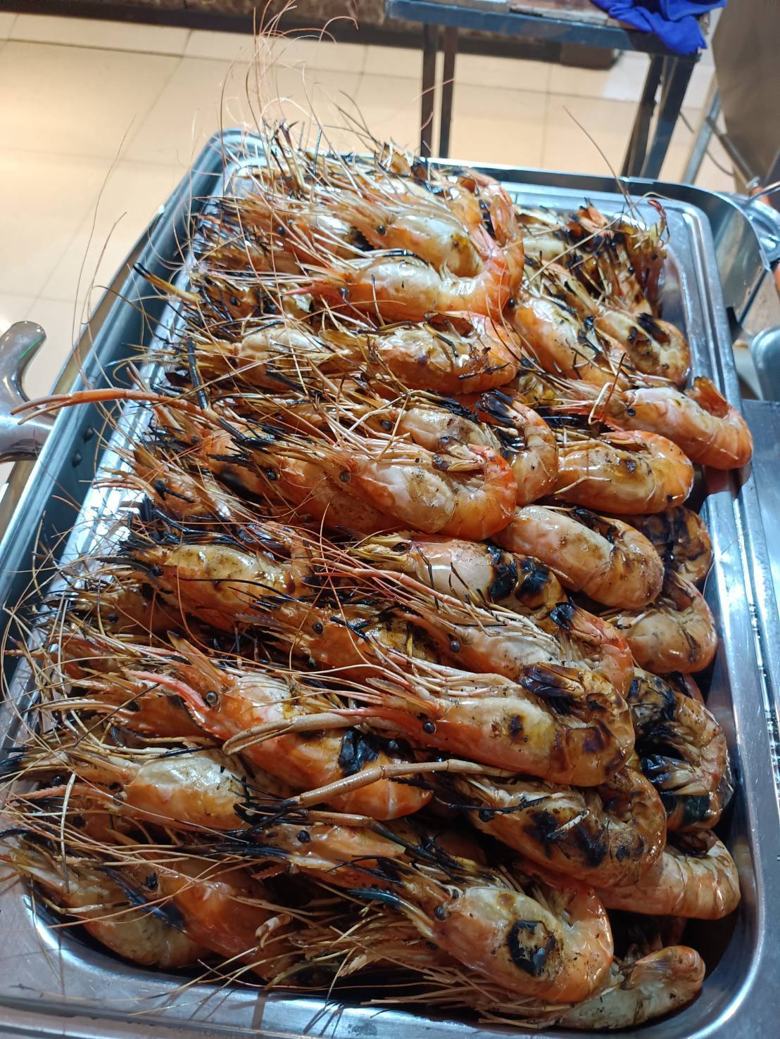 Dinner: เจ้าพระยา THE LUXURY WHITE Promotion!! มา 4 จ่าย 3 Free Flow!! ไวน์ขาว ไวน์แดง เบียร์สด น้ำอัดลม