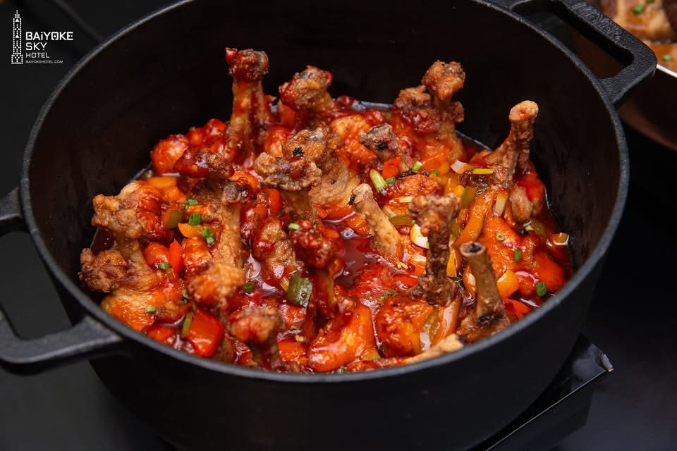 Dinner: ตึกใบหยกสกาย Stella Palace Restaurant ชั้น 79 – Premium Chinese Grill + Steak Buffet บุฟเฟ่ต์ 2 ชม.