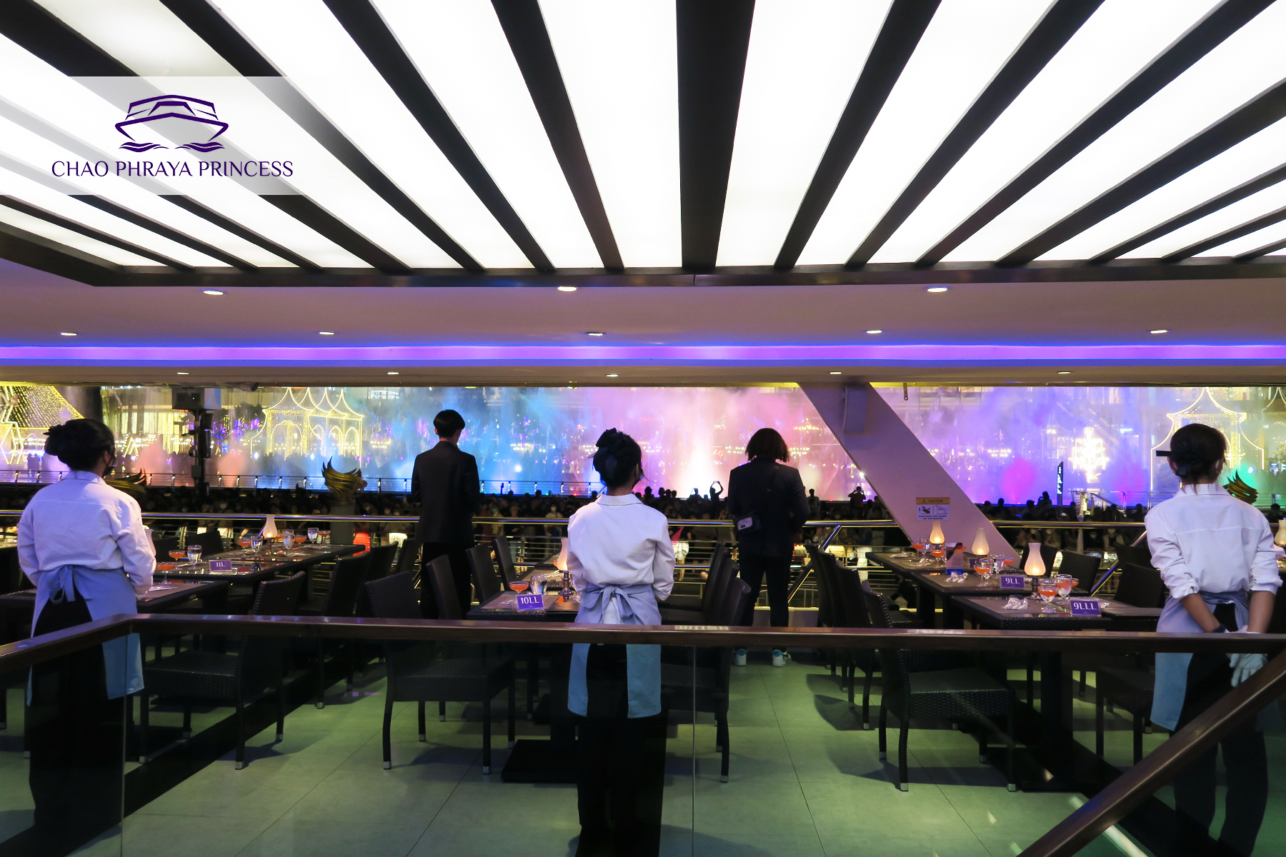 Dinner: เจ้าพระยา ChaophrayaPrincess Cruise (โปรแกรม Dinner Cruise)-ICON SIAM /ASIATIQUE Pier