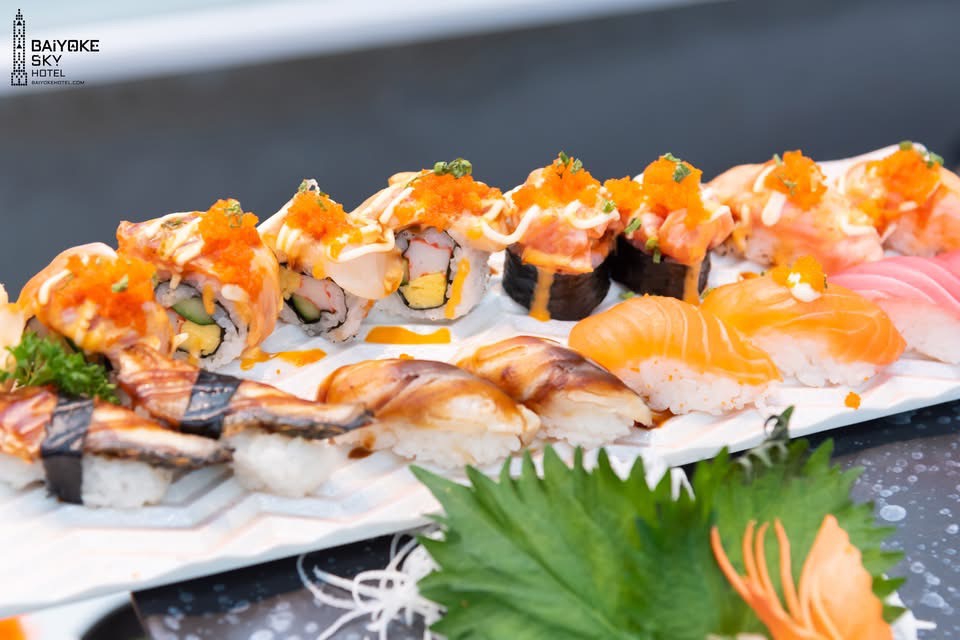 Dinner: วันวาเลนไทน์!! ตึกใบหยกสกาย Outdoor Sky Box ชั้น 81 – Special Menu & International Premium Buffet บุฟเฟ่ต์ไม่จำกัดเวลา วันเสาร์ ที่ 14 กุมภาพันธ์ 2569