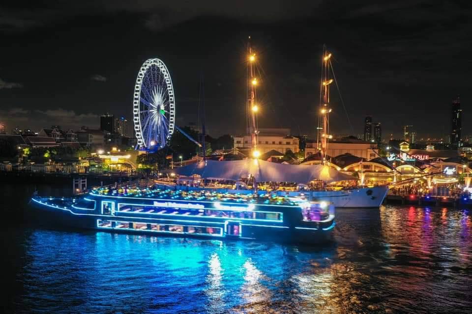 Dinner: เจ้าพระยา Royal Princess Cruise  Free!! Birthday Cake