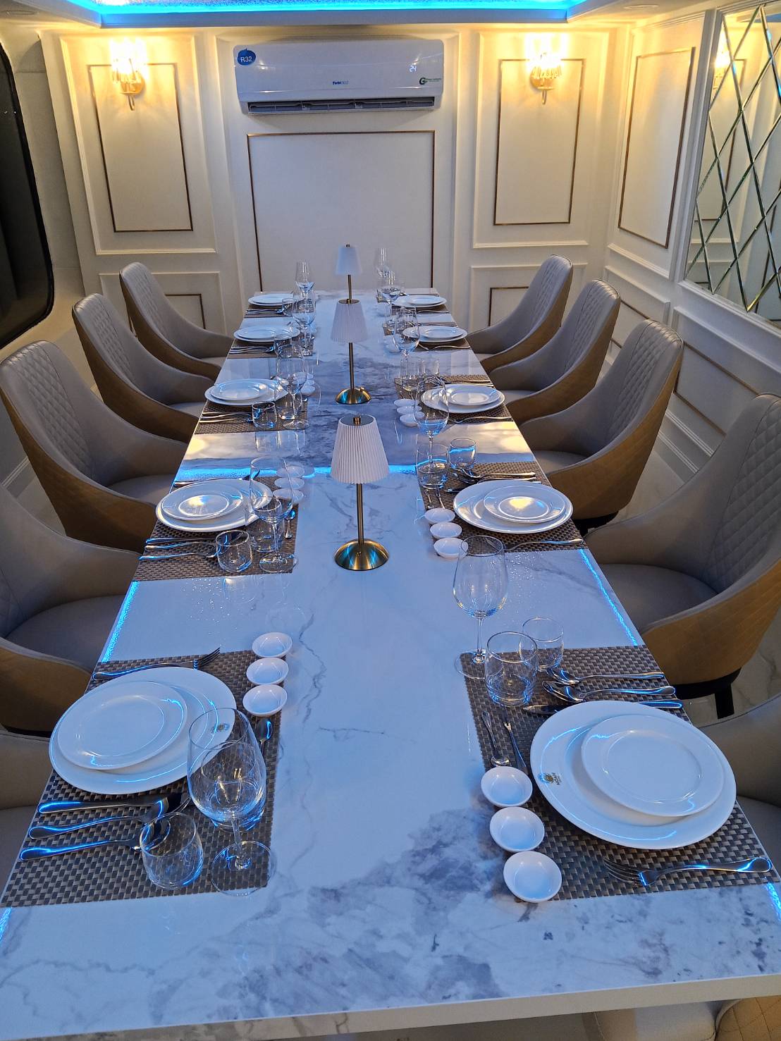 Twilight: วันปีใหม่ Noah Cruise (โปรแกรม Celebrate New Year Eve 2026 Dinner Cruise) วันพุธ ที่ 31 ธันวาคม 2568