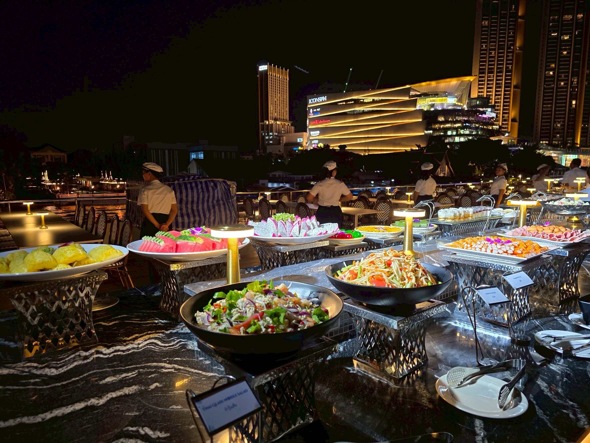 Countdown: วันปีใหม่ เคานท์ดาวน์!! Noah Cruise (โปรแกรม Celebrate New Year Eve 2026 Dinner Cruise) วันพุธ ที่ 31 ธันวาคม 2568