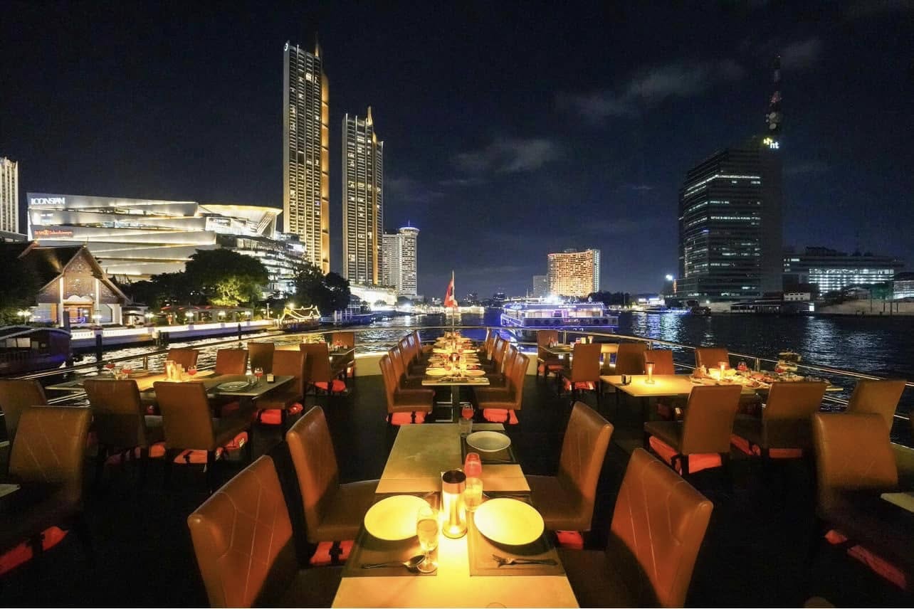 Dinner: วันปีใหม่ Meridian Cruise I (โปรแกรม Celebrate New Year Eve 2026 Dinner Cruise) วันพุธ ที่ 31 ธันวาคม 2568