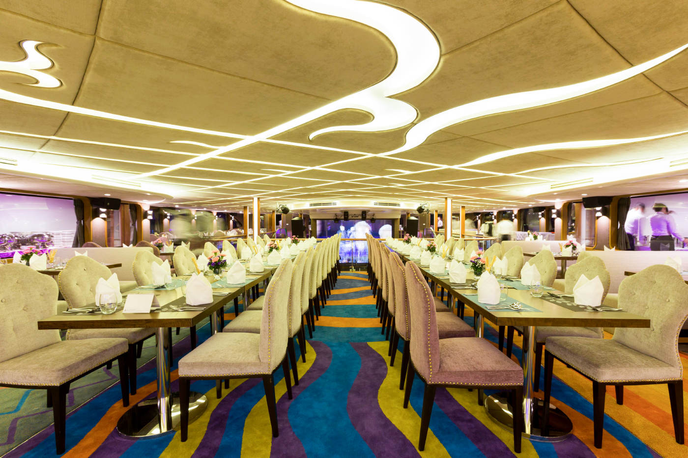 Dinner: วันปีใหม่ เคานท์ดาวน์!! Wonderful Pearl Cruise (โปรแกรม Celebrate New Year Eve 2026 Dinner Cruise) วันพุธ ที่ 31 ธันวาคม 2568