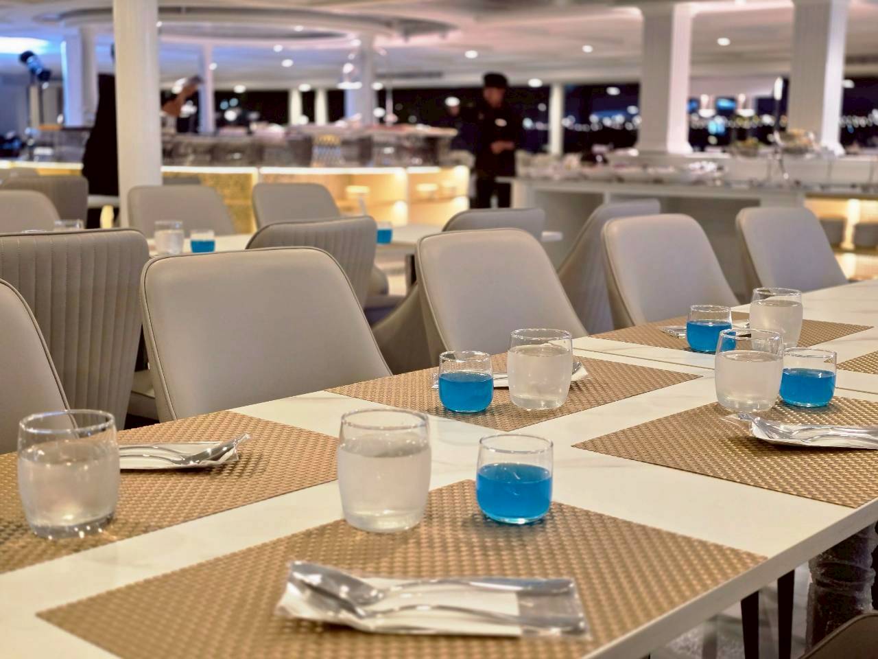 Twilight: วันปีใหม่ Noah Cruise (โปรแกรม Celebrate New Year Eve 2026 Dinner Cruise) วันพุธ ที่ 31 ธันวาคม 2568