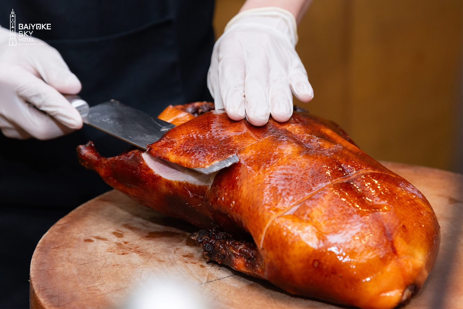 Dinner: ตึกใบหยกสกาย Stella Palace Restaurant ชั้น 79 – Premium Chinese Grill + Steak Buffet บุฟเฟ่ต์ 2 ชม.