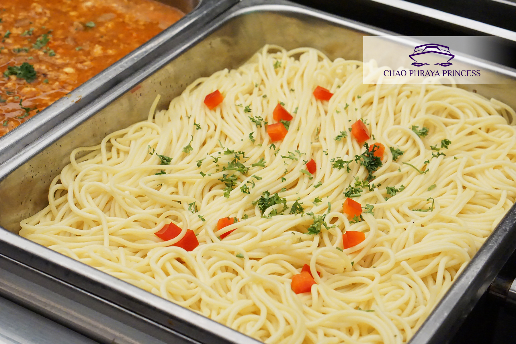 Dinner: เจ้าพระยา ChaophrayaPrincess Cruise (โปรแกรม Dinner Cruise)-ICON SIAM /ASIATIQUE Pier