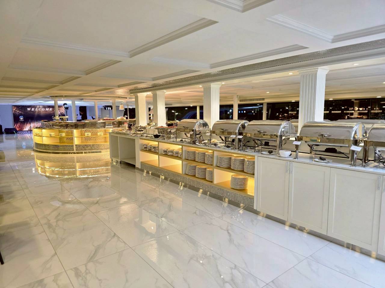 Countdown: วันปีใหม่ เคานท์ดาวน์!! Noah Cruise (โปรแกรม Celebrate New Year Eve 2026 Dinner Cruise) วันพุธ ที่ 31 ธันวาคม 2568