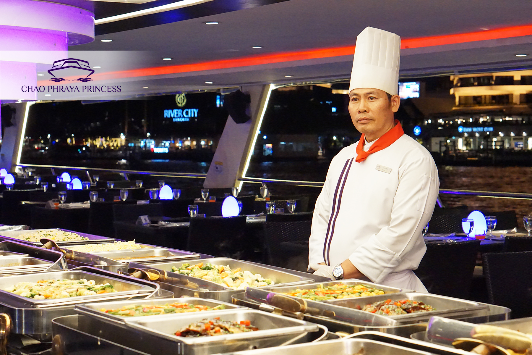 Dinner: เจ้าพระยา ChaophrayaPrincess Cruise (โปรแกรม Dinner Cruise)-ICON SIAM /ASIATIQUE Pier