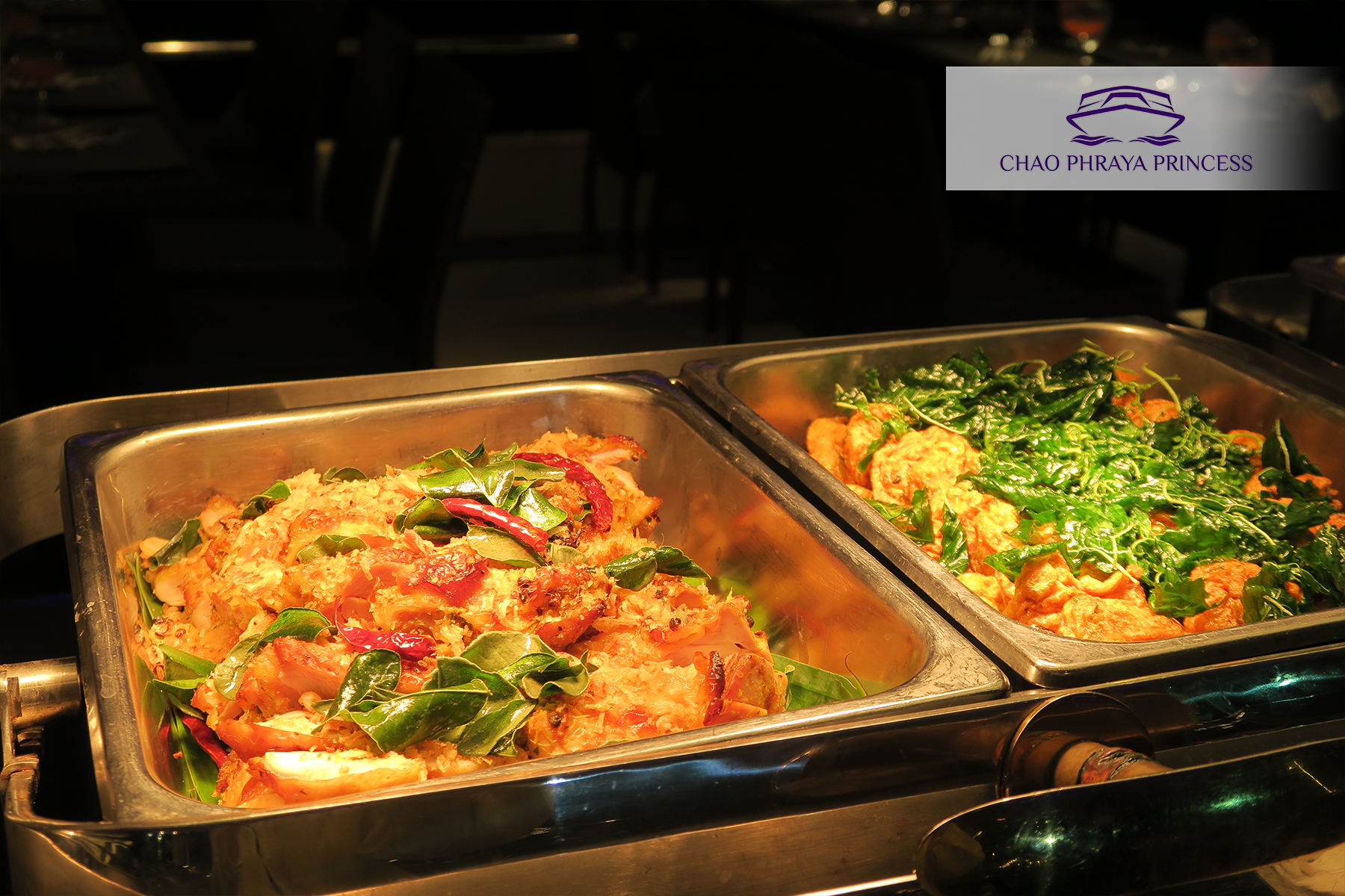 Dinner: เจ้าพระยา ChaophrayaPrincess Cruise (โปรแกรม Dinner Cruise)-ICON SIAM /ASIATIQUE Pier