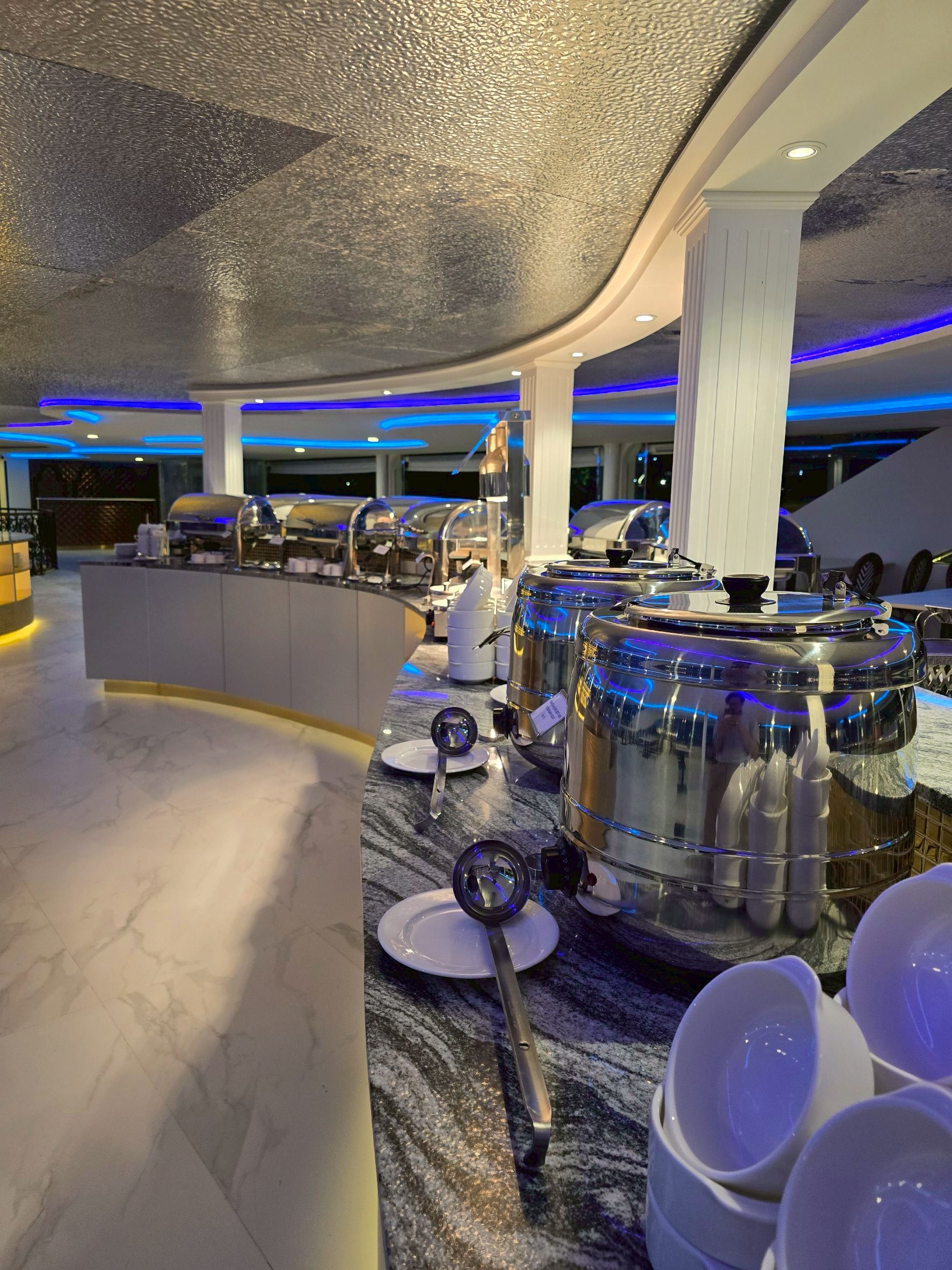 Countdown: วันปีใหม่ เคานท์ดาวน์!! Noah Cruise (โปรแกรม Celebrate New Year Eve 2026 Dinner Cruise) วันพุธ ที่ 31 ธันวาคม 2568