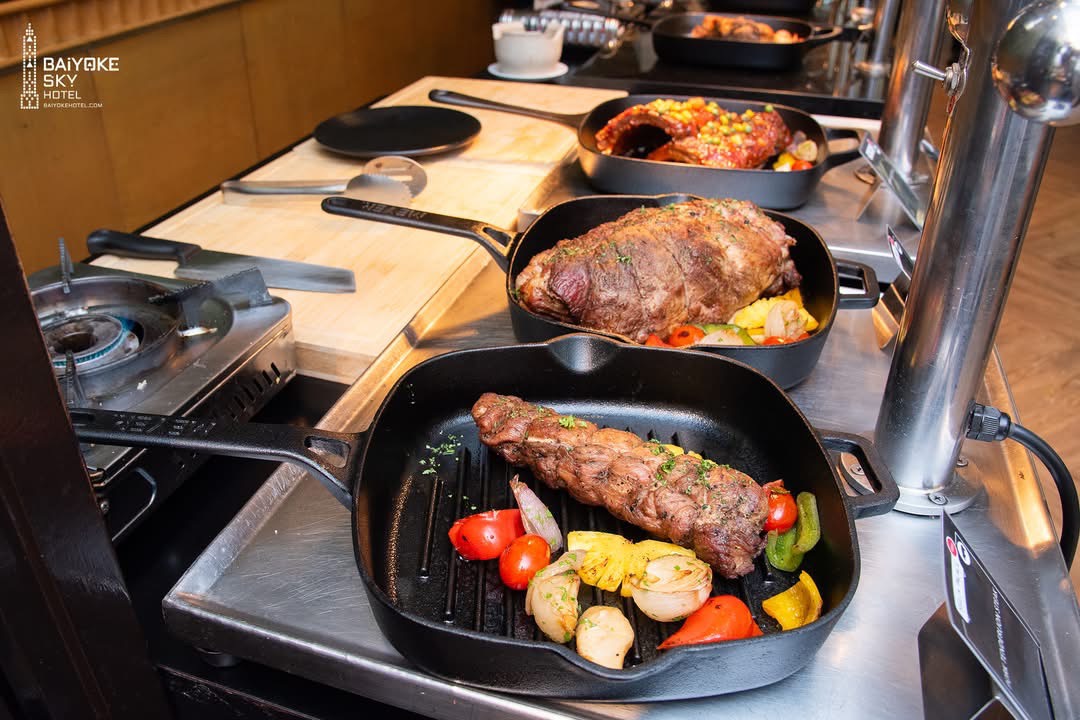 Dinner: ตึกใบหยกสกาย Stella Palace Restaurant ชั้น 79 – Premium Chinese Grill + Steak Buffet บุฟเฟ่ต์ 2 ชม.