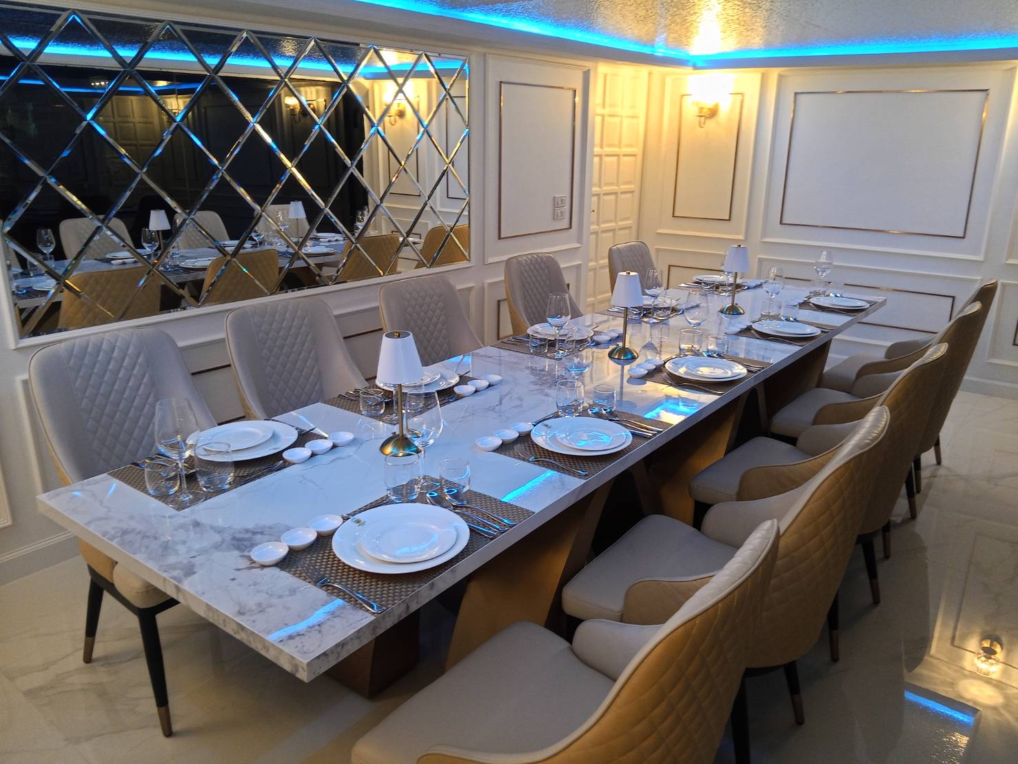 Countdown: วันปีใหม่ เคานท์ดาวน์!! Noah Cruise (โปรแกรม Celebrate New Year Eve 2026 Dinner Cruise) วันพุธ ที่ 31 ธันวาคม 2568