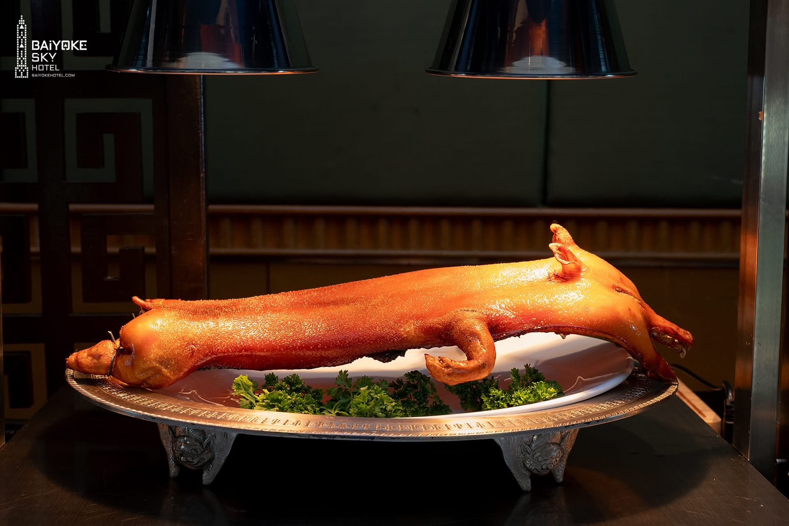 Dinner: ตึกใบหยกสกาย Stella Palace Restaurant ชั้น 79 – Premium Chinese Grill + Steak Buffet บุฟเฟ่ต์ 2 ชม.