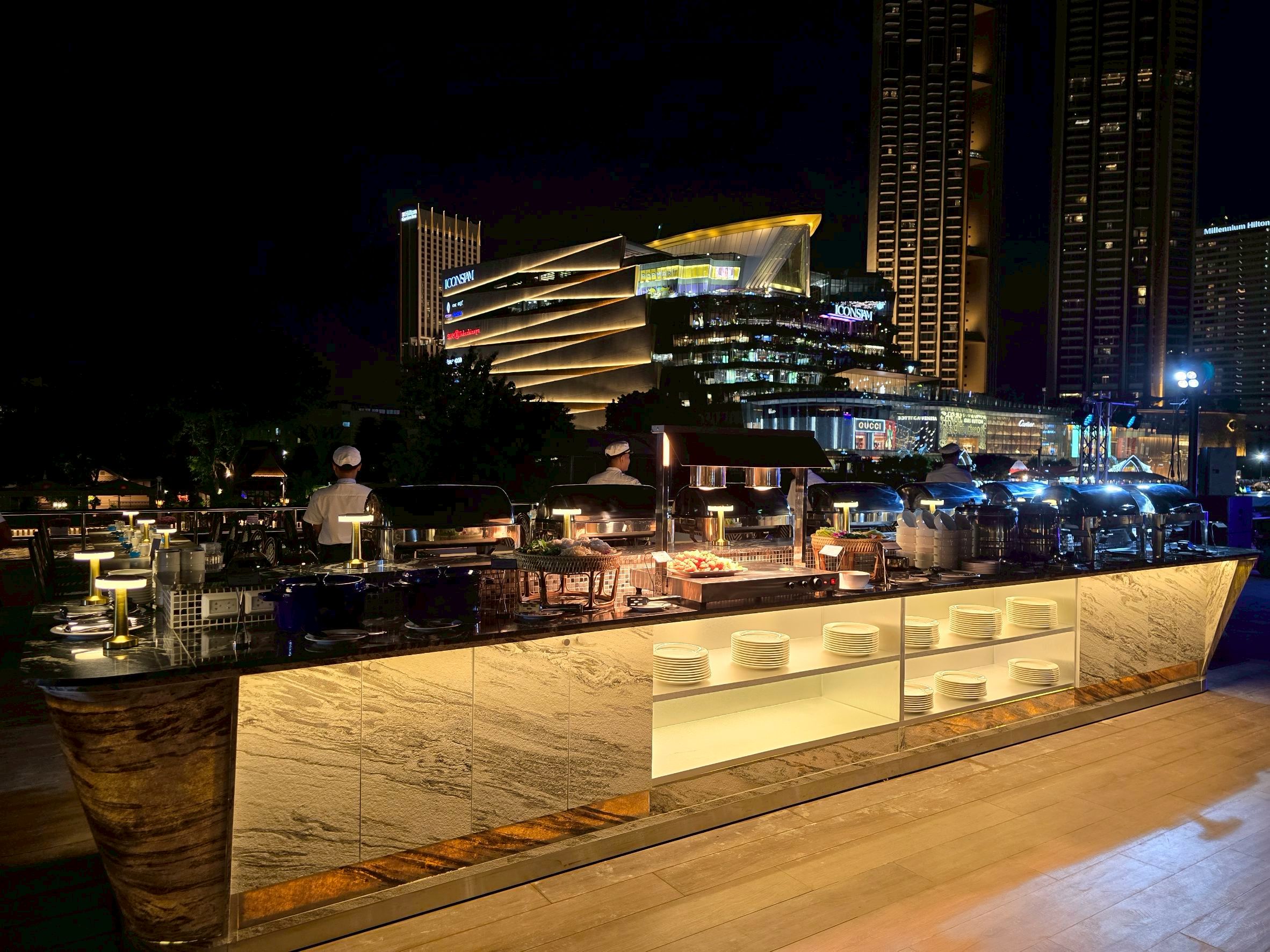 Twilight: วันปีใหม่ Noah Cruise (โปรแกรม Celebrate New Year Eve 2026 Dinner Cruise) วันพุธ ที่ 31 ธันวาคม 2568