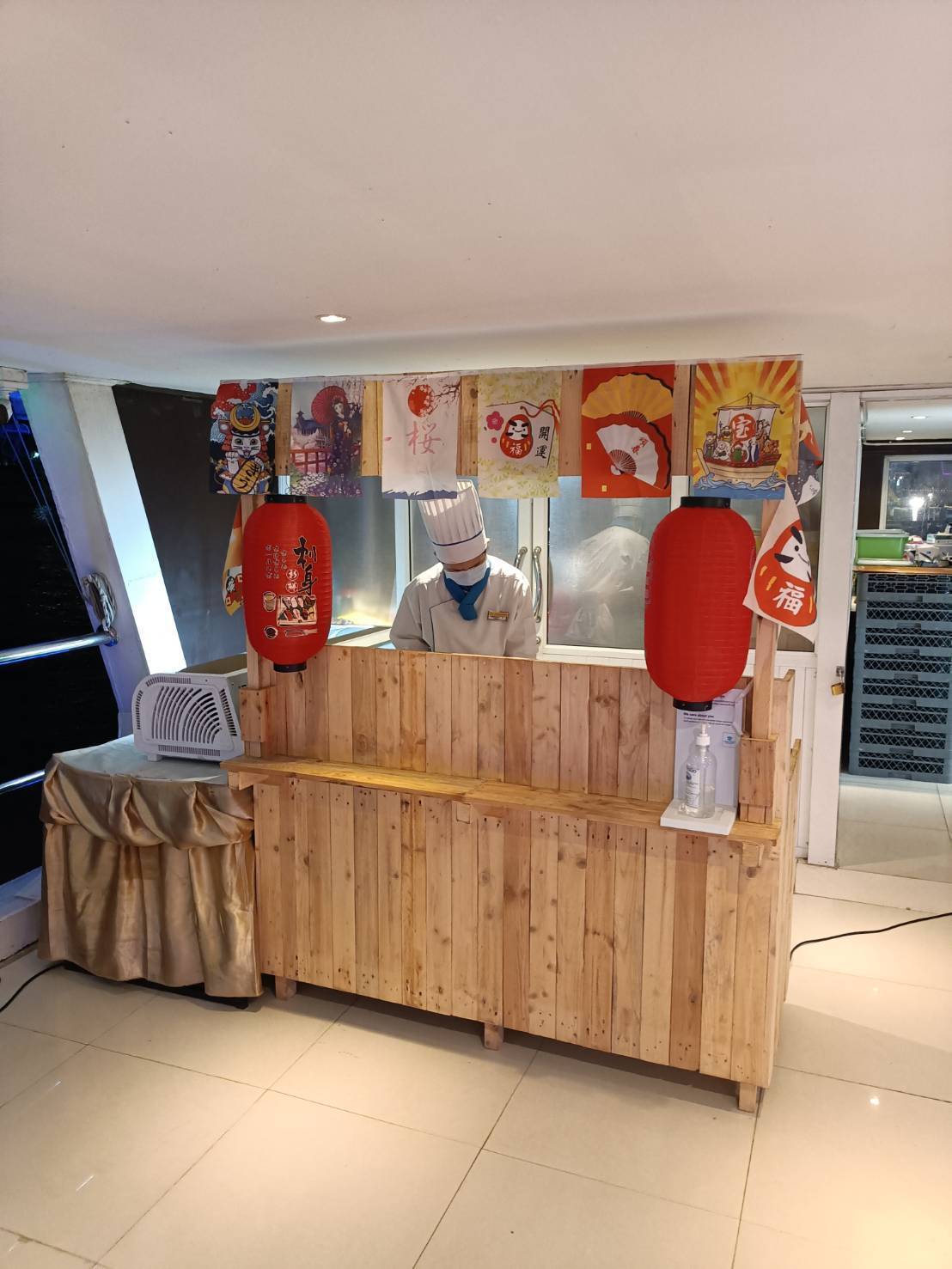 Dinner: วันวาเลนไทน์!! THE LUXURY WHITE (โปรแกรม Valentines 2026 Dinner Cruise) วันเสาร์ ที่ 14 กุมภาพันธ์ 2569